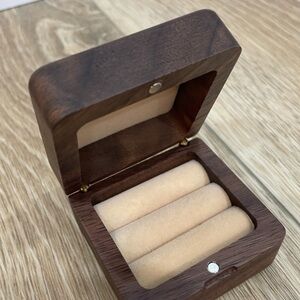 ring box for askentos